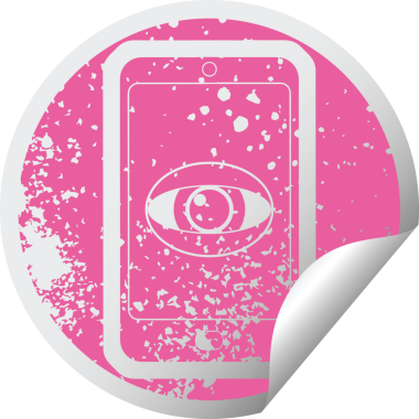 Cep telefonu, bir insan tarafından çizilmiş, sıkıntılı etiket resimlerini izliyor.