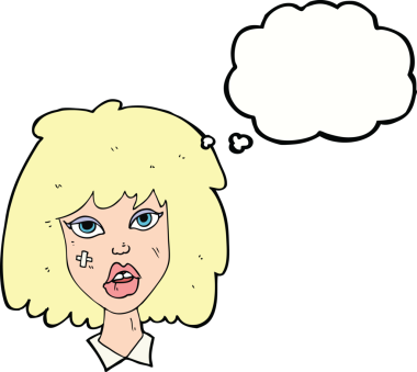 Bir insan tarafından çizilmiş, yüzü morarmış bir karikatür kadın.