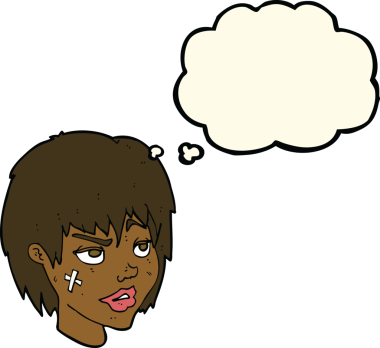 Yüzünde alçı olan, bir insan tarafından çizilmiş düşünce balonu olan karikatür kadın.