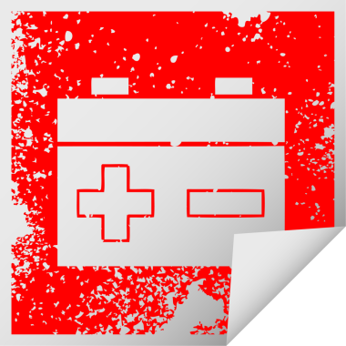 Bir insan tarafından çizilmiş araba aküsünün sıkıntılı kare soyma etiketi sembolü