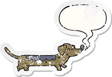 Konuşma baloncuğu olan çizgi film köpeği bir insan tarafından çizilmiş sıkıntılı eski bir çıkartma