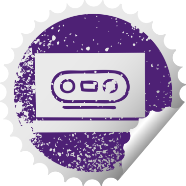 Bir insan tarafından çizilmiş retro kasetin sıkıntılı dairesel kabuk soyma etiketi sembolü