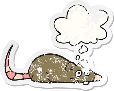 Düşünce baloncuğu olan çizgi film faresi bir insan tarafından çizilmiş yıpranmış bir çıkartma.