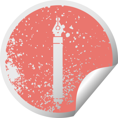 Sıkıntılı dairesel soyma etiketi bir insan tarafından çizilmiş garip sembollü mürekkep kalemi.