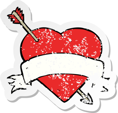 İnsan tarafından çizilmiş bir aşk kalp dövmesinin gerilimli retro yapıştırması.