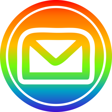 bir insan tarafından çizilmiş gökkuşağı gradyanı olan zarf harfli dairesel simge