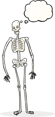 Bir insan tarafından çizilmiş düşünce baloncuklu ürkütücü iskelet.