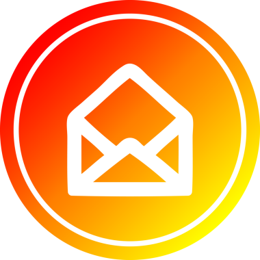 Bir insan tarafından çizilen sıcak gradyan bitiş ile zarf harfi dairesel simgesi