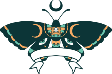 Bir insan tarafından çizilmiş güve dövmeli.