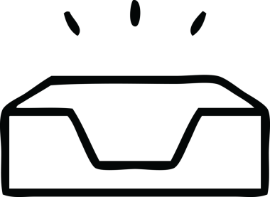 Bir insan tarafından çizilmiş tepside boş bir çizgi çizim.