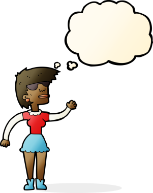 Bir insan tarafından çizilmiş düşünce baloncuğuyla sallanan gözlüklü bir karikatür kadın.