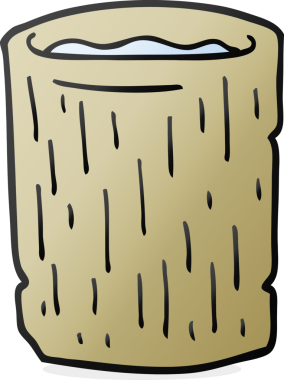 Bir insan tarafından çizilmiş serbest çizim ahşap bardak.