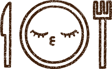 Bir insan tarafından çizilmiş yemek tabağı kömürü.