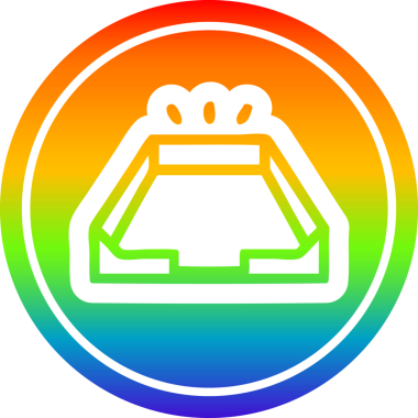 Bir insan tarafından çizilmiş gökkuşağı gradyanı ile tepsi dairesel simgesinde boş