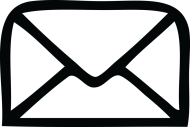 Bir insan tarafından çizilmiş kağıt bir zarfın çizgi çizimi