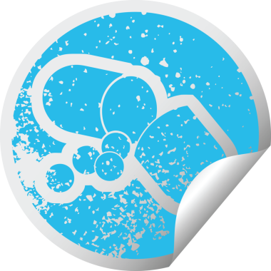 Bir insan tarafından çizilmiş açık kapsül hapının sıkıntılı simgesi