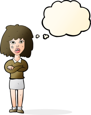 Bir insan tarafından çizilmiş düşünce kabarcığıyla kollarını kavuşturmuş sert kadın çizgi filmi.