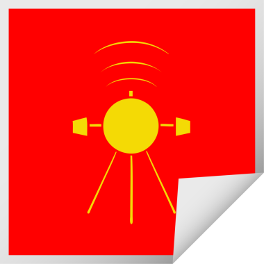 Bir insan tarafından çizilmiş bir uydunun kare soyma etiketi.