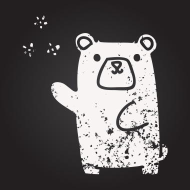 Karatahta tebeşir garip çizgi film ayıları ve bir insan tarafından çizilmiş çiçekler.