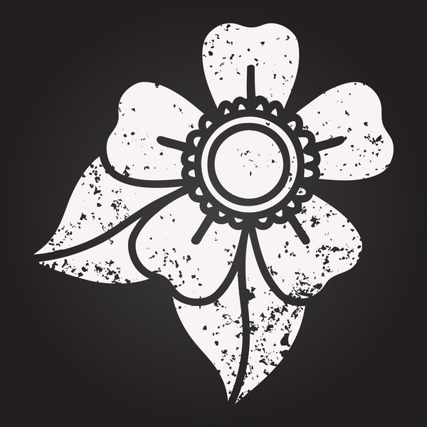 Kara tahta tebeşir dövmesi bir insan tarafından çizilmiş bir çiçeğin siyah stili.