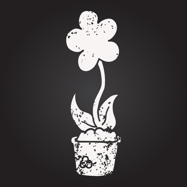 Bir insan tarafından çizilmiş kara tahta tebeşir şirin karikatür çiçeği.