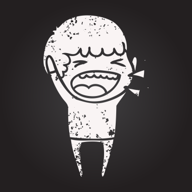 Bir insan tarafından çizilmiş kara tahta tebeşir çizgi filmi gülen adam.