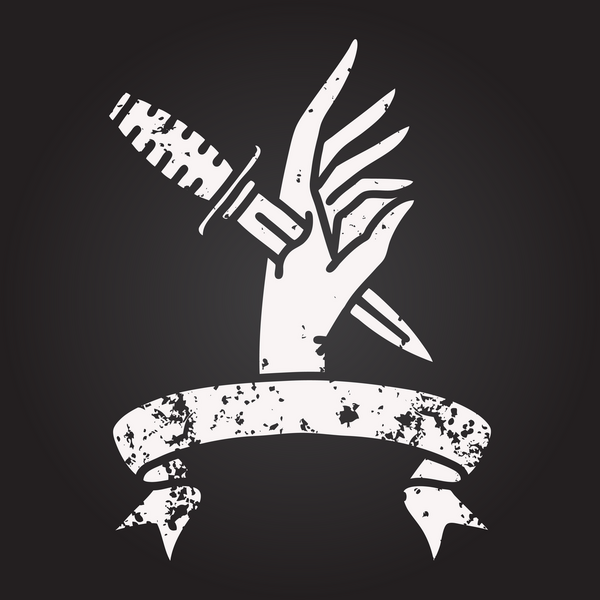 Karatahta tebeşirle geleneksel siyah çizgi dövmesi. Bir insan tarafından çizilmiş bir hançer pankartıyla.