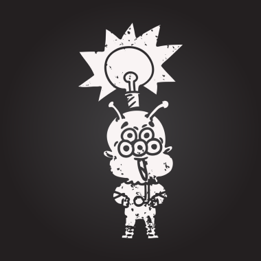 Karatahta tebeşirle çizilmiş mutlu uzaylı çizgi filmi bir insan tarafından çizilmiş