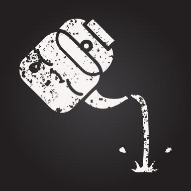 Tahta tebeşir, bir insan tarafından çizilmiş çaydanlığın karikatürü.