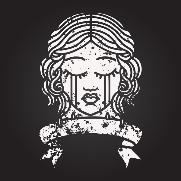 Karatahta tebeşirle geleneksel siyah çizgi dövmesi ve bir insan tarafından çizilmiş kadın yüzü dövmesi.
