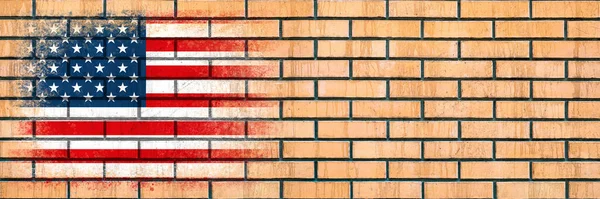 美国国旗 挂在砖墙上的国旗 砖头背景 复制空间 有结构的创作背景 — 图库照片