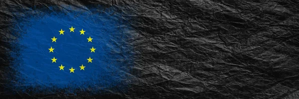Vlajka Evropské Unie Příznak Namalován Černém Zmačkaném Papíru Papírové Pozadí — Stock fotografie