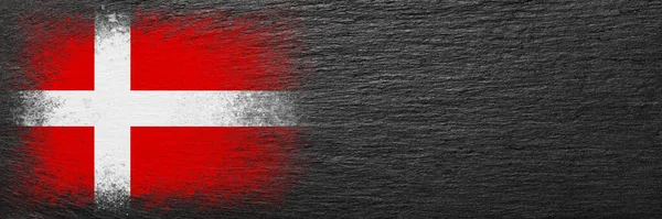 Bandera Dinamarca Bandera Está Pintada Piedra Pizarra Negra Fondo Piedra —  Fotos de Stock