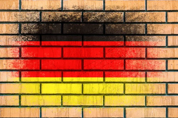德国国旗 挂在砖墙上的国旗 砖头背景 有结构的创作背景 — 图库照片