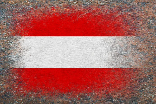 奥地利国旗 旗帜涂在生锈的表面上 生锈的背景有结构的创作背景 — 图库照片