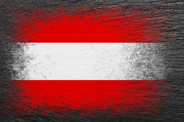 Ausztria Zászlója Zászló Fekete Palakőre Van Festve Háttér Texturált Kreatív — Stock Fotó