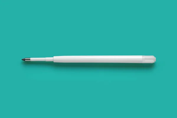 Tükenmez Kalemi Doldur Tükenmez Kalem Için Plastik Dolgu Yeşil Arkaplanda — Stok fotoğraf