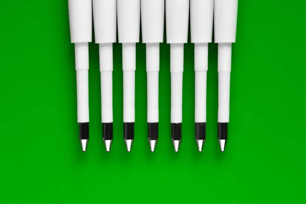 Minen Für Einen Kugelschreiber Kunststoffminen Für Kugelschreiber Reihe Weißer Farbminen — Stockfoto