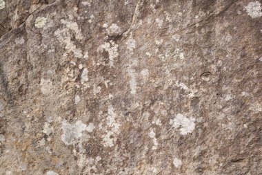 Taş dokusu. Kaya taşı yaklaş. Dağlarda büyük taşlar. Doğa arkaplanı