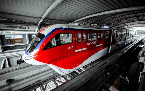 Kuala Lumpur Malásia Agosto 2022 Trem Monorail Plataforma Estação Trem — Fotografia de Stock
