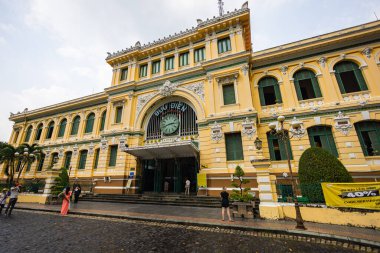 Ho Chi Minh City, Vietnam - 07 Kasım 2022 Saigon Merkez Postanesi. Ho Chi Minh City Asya 'nın popüler bir turizm merkezidir. Saigon 'daki postanede. Fransız sömürge mimarisi