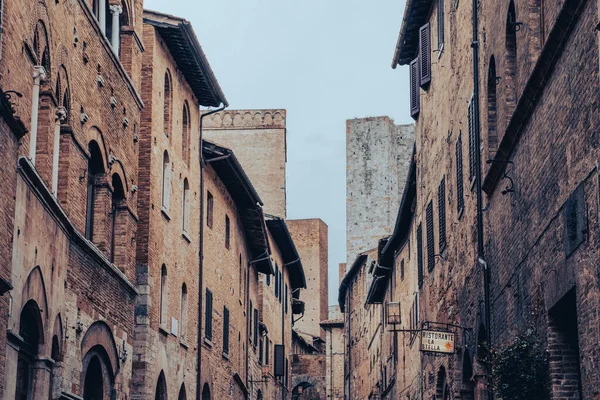 stock image San Gimignano is a small walled medieval hill town in the province of Siena, Tuscany, north-central Italy. Known as the Town of Fine Towers.