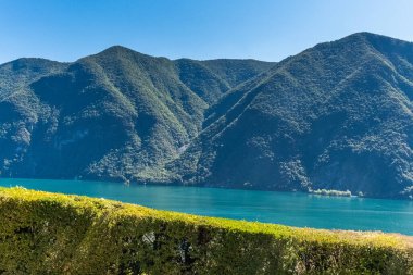 Monte bre 'den Lugano Gölü' ne tekne gezintisi. Lugano. İsviçre. Canton Ticino. Yüksek kalite fotoğraf