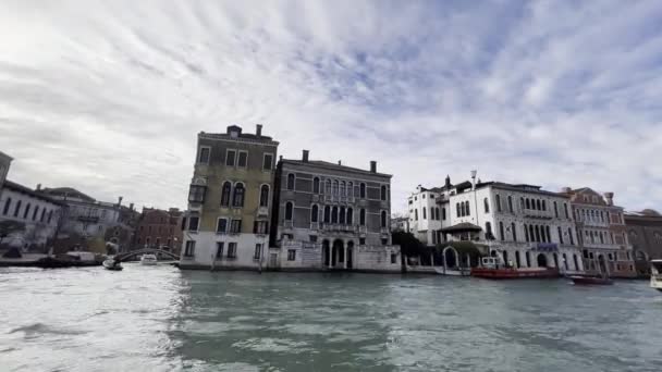 Vista Deslumbrante Horizonte Veneza Com Grande Canal Partir Barco Vista — Vídeo de Stock