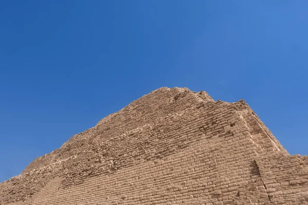 Sakkara Zawiera Najstarszy Kompletny Kompleks Budynków Kamiennych Znany Historii Piramidę — Zdjęcie stockowe
