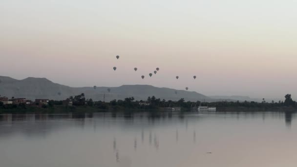Nijl Rivier Hete Lucht Ballon Excursie Egypten Tijdloze Splendor Hoge — Stockvideo