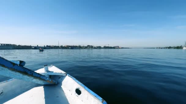 Dockside Delight Holzboot Ankunft Luxor Hochwertiges Filmmaterial Erfassen Sie Die — Stockvideo