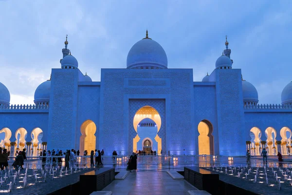 Abu Dhabi Émirats Arabes Unis Février 2023 Entrée Grande Mosquée — Photo