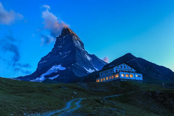 Zermatt Zwitserland Juli 2023 Matterhorn Met Het Schwarzsee Hotel Bij — Stockfoto