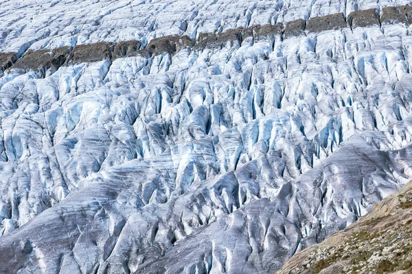 Aletsch Ledovcový Povrch Bílou Modrou Strukturou Ledu — Stock fotografie